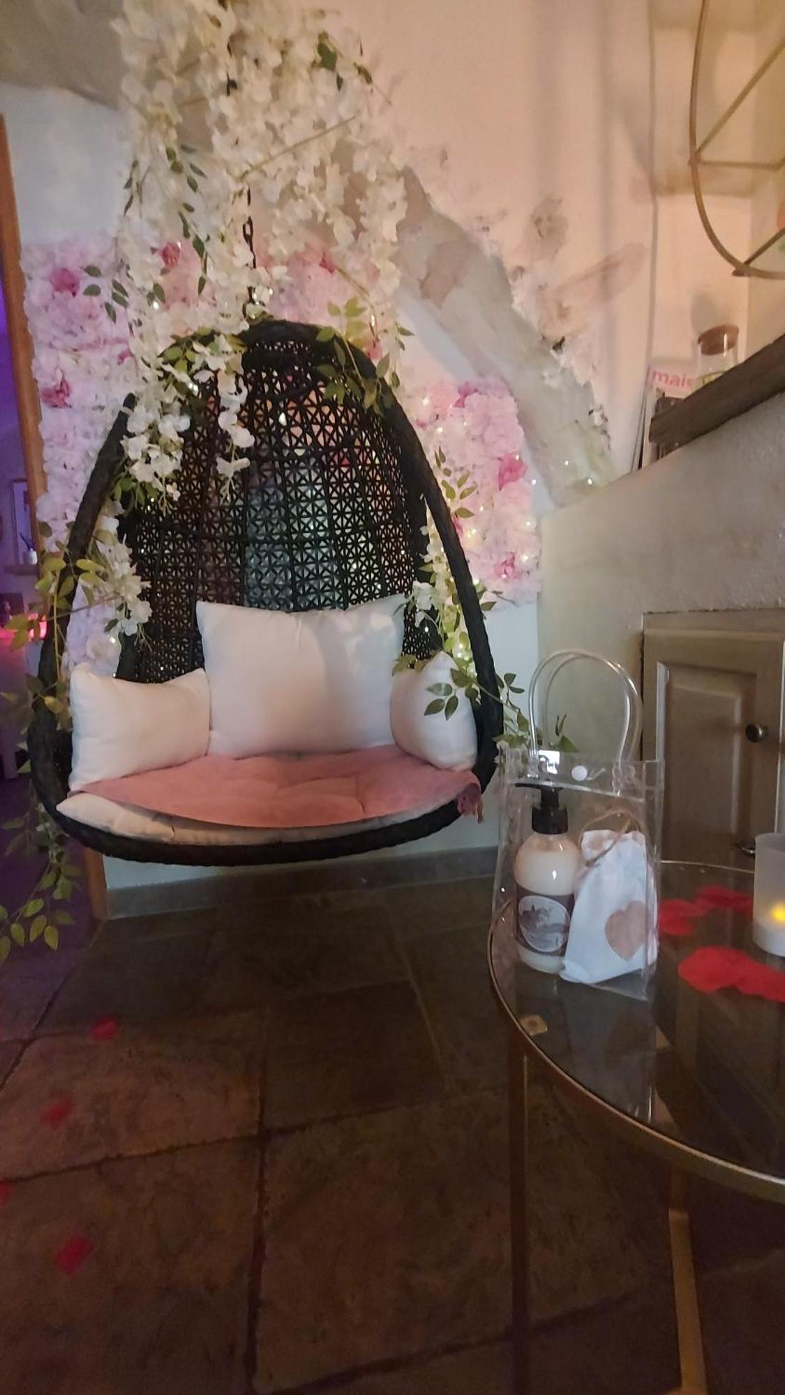 Love Room Avec Spa Privatif Monaco 로퀴에브륀캡마르탱 외부 사진