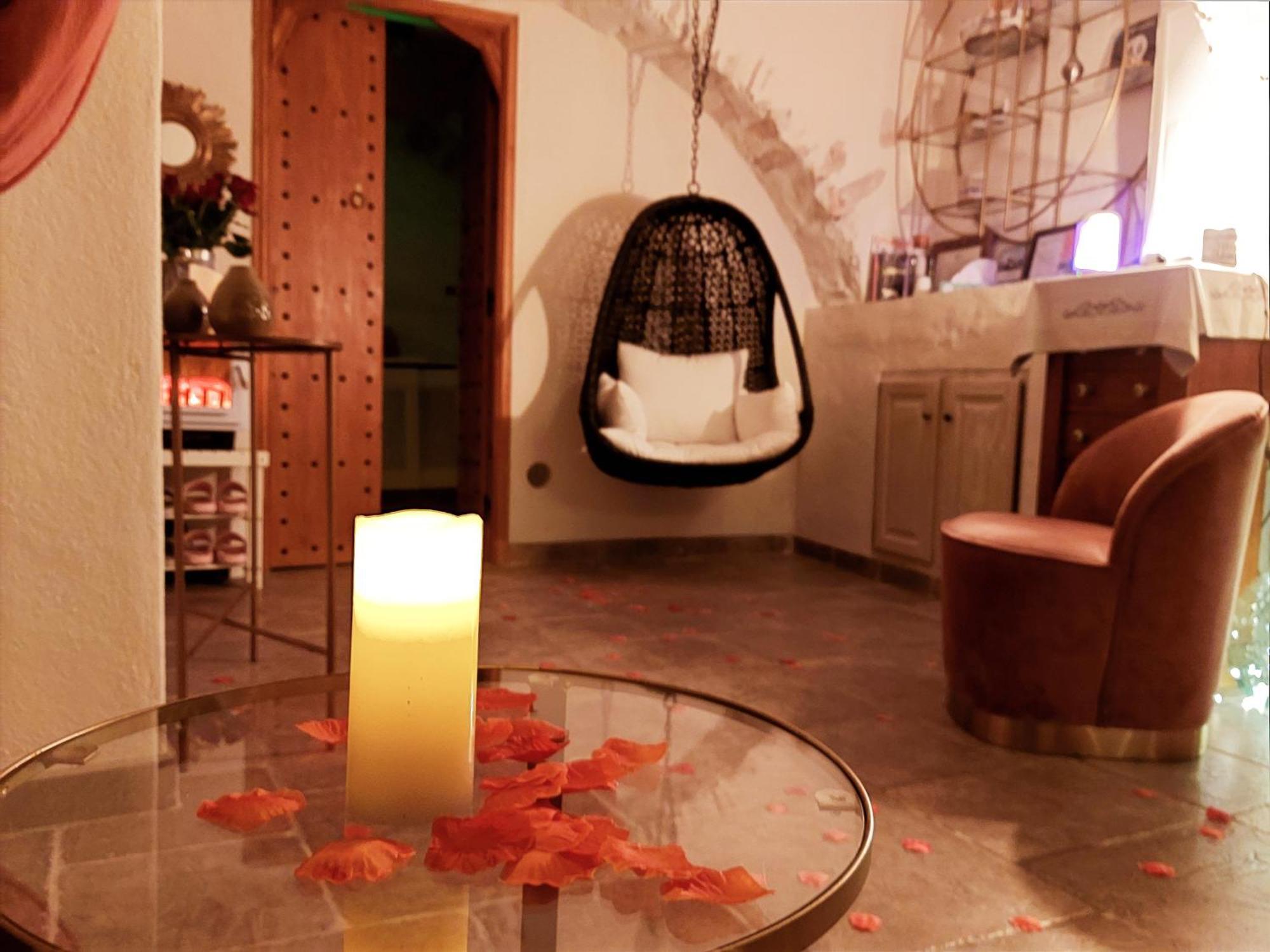 Love Room Avec Spa Privatif Monaco 로퀴에브륀캡마르탱 외부 사진